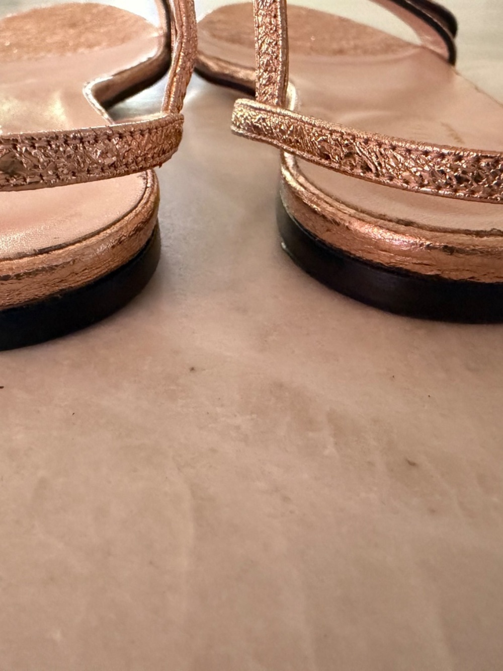 Gucci double G logo leather slingback sandals - Picture 11 of 12
